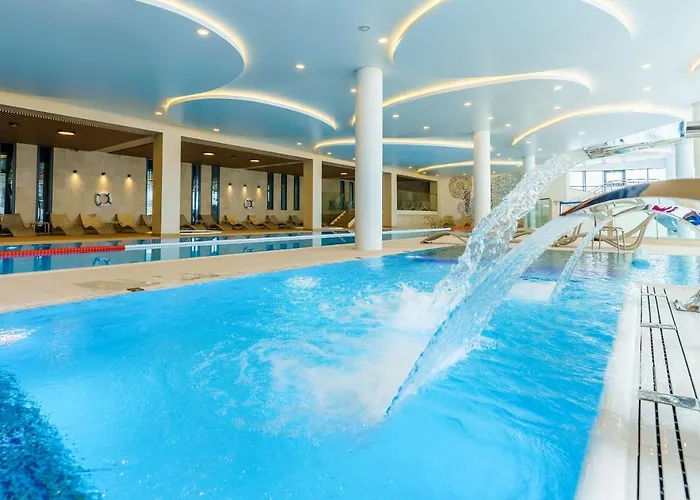 y Polanki Aqua Z Basenem - Visitopl